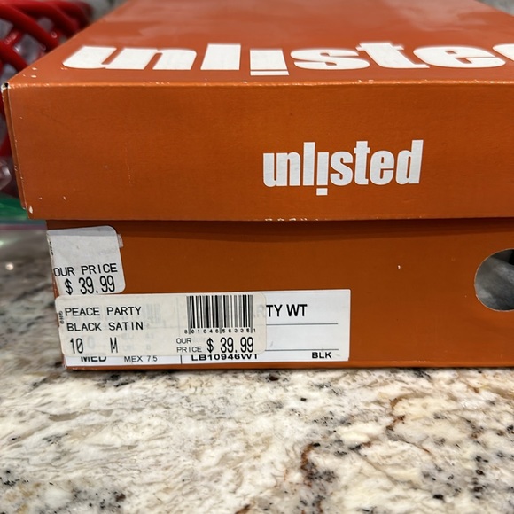 Black satin heel - Picture 4 of 4